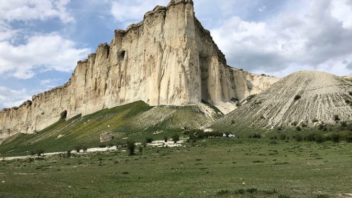 Белая Скала, Белогорск